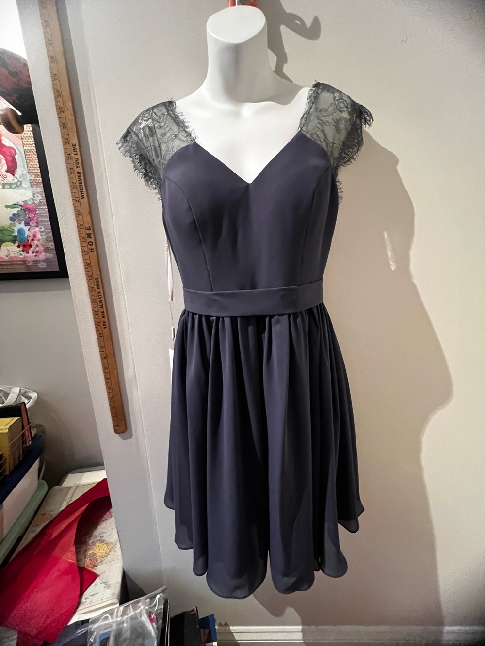 JJs House Navy Lace Cap-Sleeve Midi Dress - NWT Size 4
